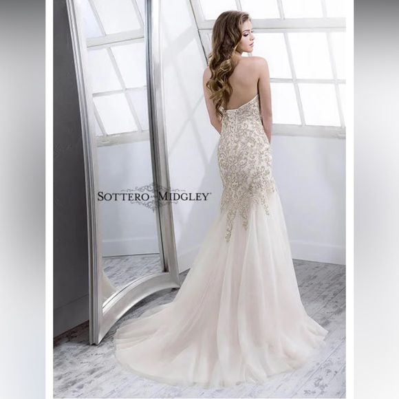 Sottero and Midgley Couture Collection Quincy-4SN805LU Size 10 Gorgeous - Picture 9 of 9